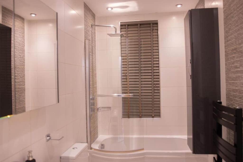 Oikoshomes Three Bedroom Flat In London Eksteriør billede