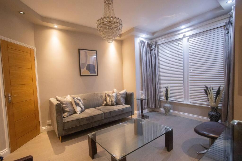 Oikoshomes Three Bedroom Flat In London Eksteriør billede
