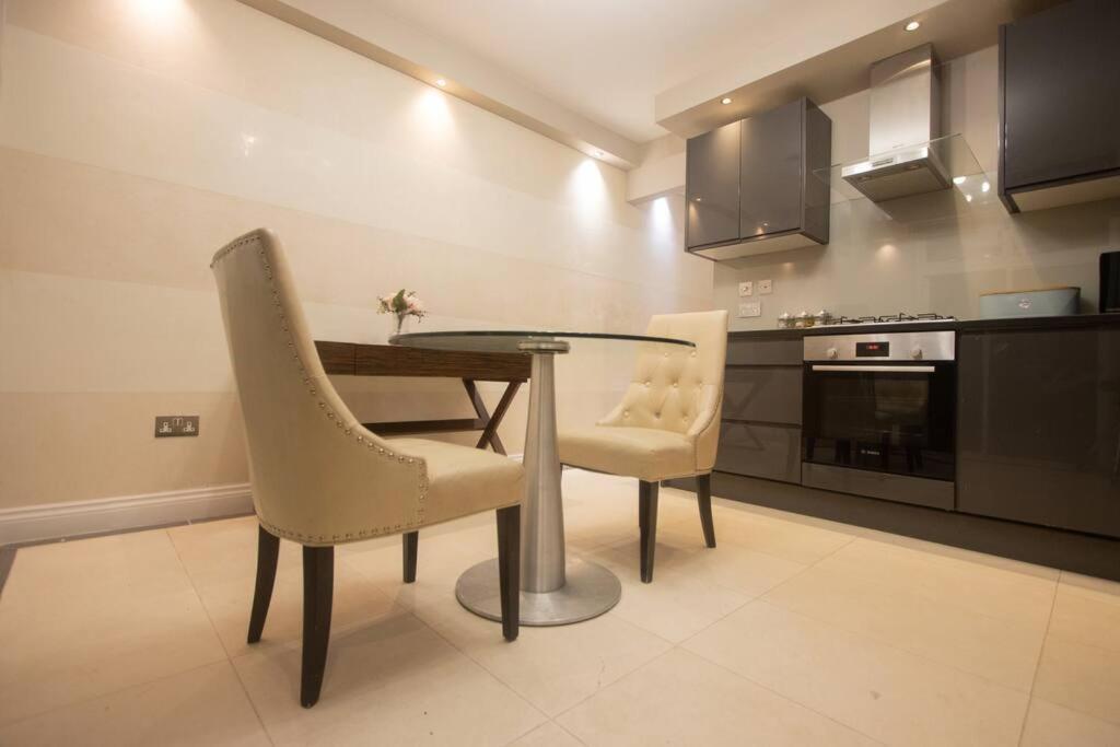 Oikoshomes Three Bedroom Flat In London Eksteriør billede